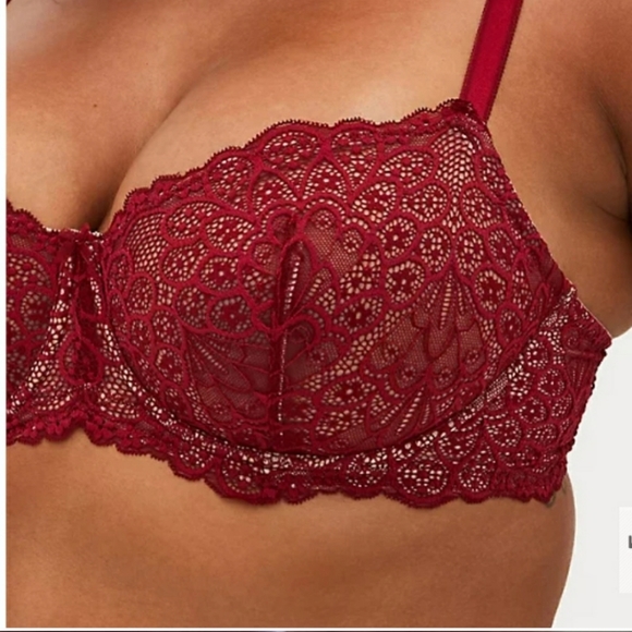 46DD size Torrid Unlined Red Lace Underwire bra pretty! 💋 - Picture 4 of 7